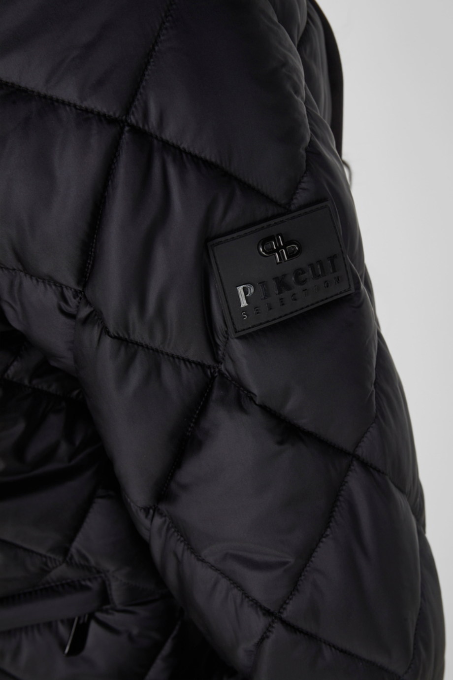 Pikeur Selection 1049 Lüks Hybrid Kapitone Kadın Spor Ceket Siyah