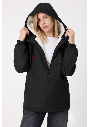 Freemen Kadın Siyah Kürklü Su Ve Rüzgar Geçirmez Kapüşonlu Kışlık Mont Siyah