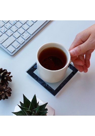 Decorita Cam Bardak Altlığı D Harfli Tasarım 4'lü Takım 10 x 10 CM Çok Renkli