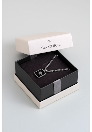 So Chic Yol Gösterici Çelik Erkek Kolye