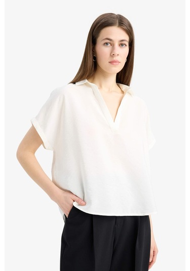 DeFacto Comfort Fit Gömlek Yaka Basic Düz Kısa Kollu Bluz E5989AX25SPER136