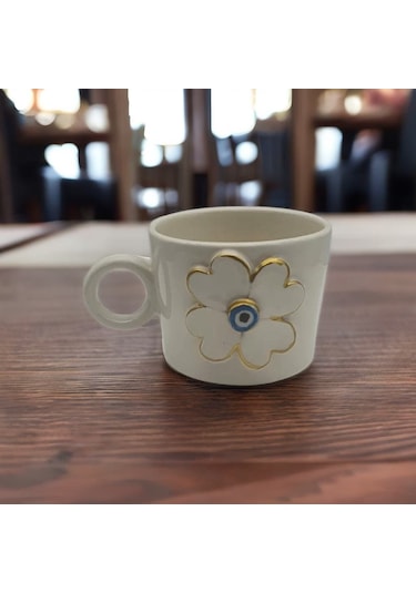 Altın Yaldızlı Nazar Boncuklu Yonca Fincan Mug