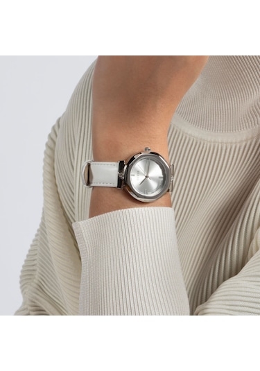 Guess GUGW0689L1 Kadın Kol Saati