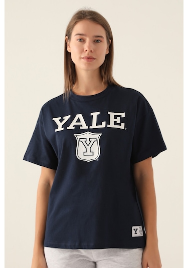 Yale Emblem Lacivert Kadın T-shirt 5274-42842 Lacivert