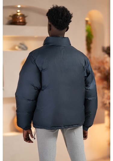 Oversize Bol Kesim Dik Yaka Fermuar Kapamalı Şişme Mont Lacivert