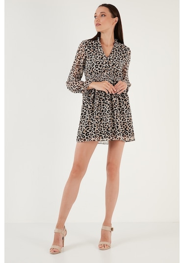 Lela V Yaka Regular Fit Gipeli Düğme Detaylı Şifon Mini Bayan Elbise 611El01433 Leopar Lela V Yaka Regular Fit Gipeli Düğme Detaylı Şifon Mini Bayan Elbise 611El01433 Leopar