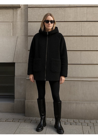 Uzun Kollu Kapüşonlu Fermuarlı Polar Siyah Mont Siyah