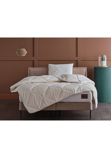 Festival Çift Kişilik Yün Yorgan