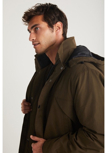 Gerardo Erkek Çok Kalın Su Ve Rüzgar Geçirmez Içi Astarlı Kapşonlu Outdoor Dış Giyim Haki Mont