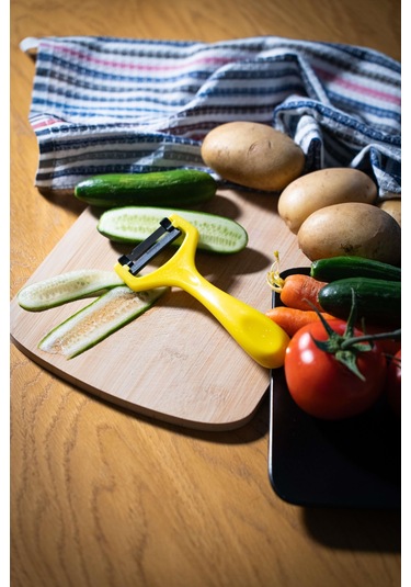 Solingen Simli Sarı Sapan Soyacak Paslanmaz Alman Çeliği, Ergonomik Sap, Yüksek Keskinlik-204 Sarı