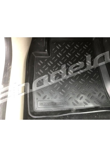 Ford Fıesta 2002-2008 Kasa Havuzlu Paspas 5D Kokusuz Kaucuk Siyah