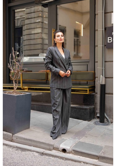 4 Düğmeli Kruvaze Geniş Çizgili Takım Antrasit Antrasit