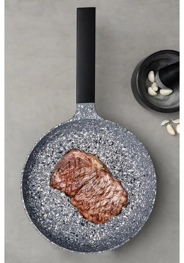 Emsan Perge Döküm Wok Tava 30 CM