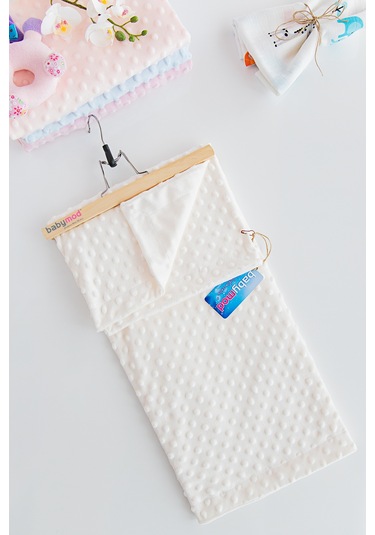 Nohut Desenli Bebek Battaniyesi Çok Renkli