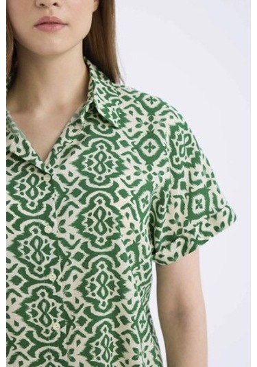 DeFacto Regular Fit Desenli Kısa Kollu Gömlek C9621AX25SPGN698