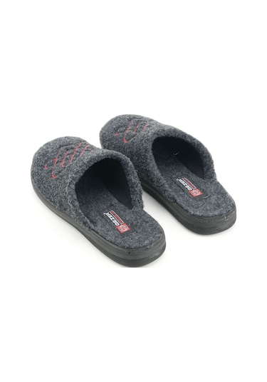 Gezer Kadın Kışlık Keçe Nakışlı Kalp Tasarım Ev Bahçe Terlik Gt1kzm.16089.00.2d4.0c Antrasit Gezer Kadın Kışlık Keçe Nakışlı Kalp Tasarım Ev Bahçe Terlik Gt1kzm.16089.00.2d4.0c Antrasit