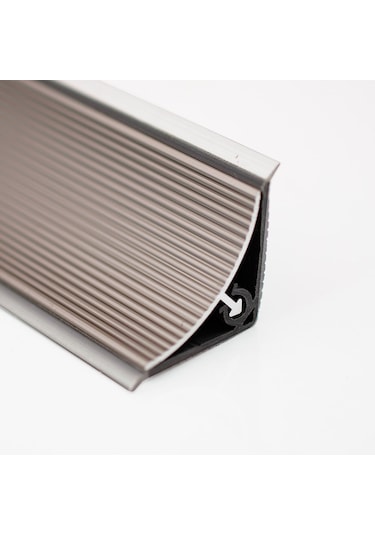 Alüminyum Iç Bükey Süpürgelik Çizgili Şampanya 1 Boy 5 Mt.