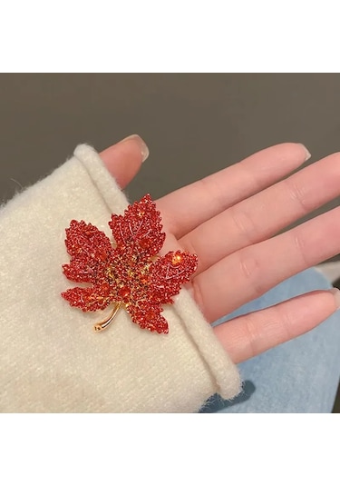 Mufunye Klasik Kırmızı Klen Yaprağı Desenli, İçinde Yaratıcı Yüzük Ve Zirkon Taşlarıyla Zenginleştirilmiş, Kaliteli Çelikten Yapılmış, Unisex Broş, Giyim Ve Aksesuar Eşliğinde Mükemmel Bir Seçim Çok Renkli