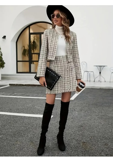 Kadın Yakalı Düğmeli Uzun Kollu Ceket Ve Etek Krep İkili Takım Beyaz