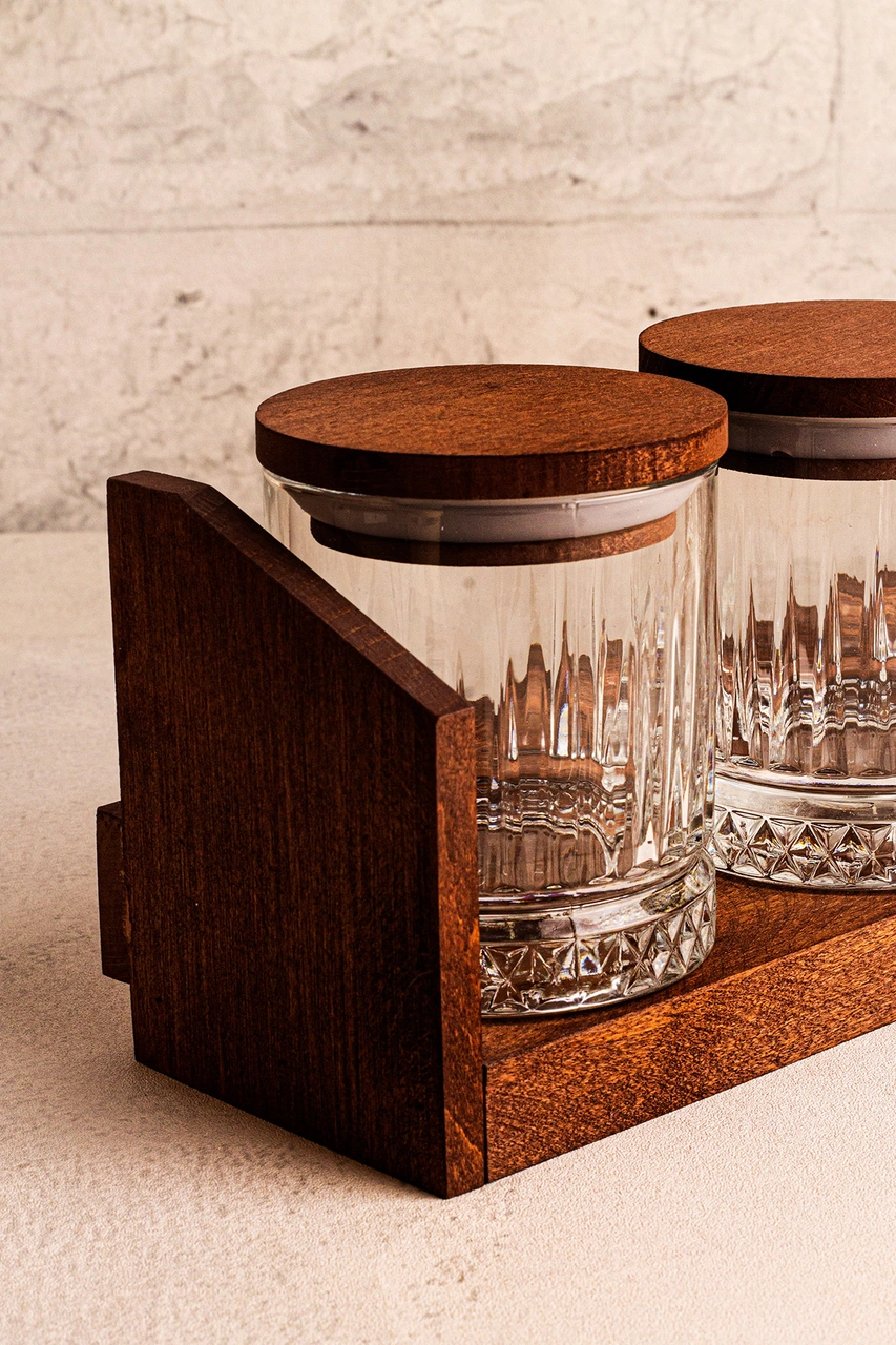 Mira Küçük - Standlı 4'lü Vakumlu Ahşap Kapaklı Cam Baharatlık Takımı Saklama Kabı Seti 210 Ml Ahşap