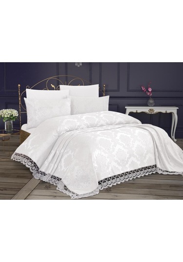 Fransız Dantelli Kure Yatak Örtüsü Krem