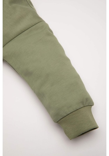 DeFacto Erkek Bebek 2'li Takım Bisiklet Yaka Ayıcık Baskılı Sweatshirt Beli Lastikli Pantolon D5402A524WNKH461 Haki DeFacto Erkek Bebek 2'li Takım Bisiklet Yaka Ayıcık Baskılı Sweatshirt Beli Lastikli Pantolon D5402A524WNKH461 Haki