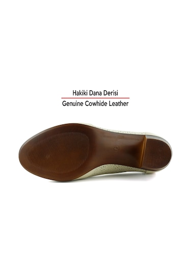 Erkan Saçmacı Madre Bej Hakiki Dana Derisi Vintage Desenli Kalın Topuklu Günlük Klasik Ayakkabı Bej