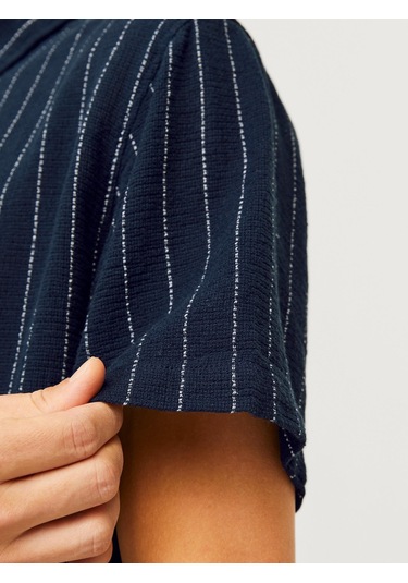 Jack & Jones Joshua Loose Erkek Kısa Kollu Gömlek Lacivert 12262660 Lacivert