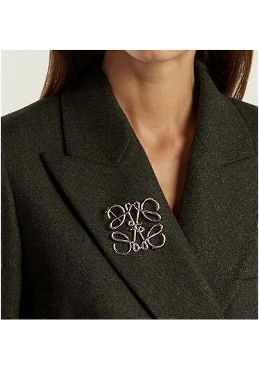 1 Adet Şanslı Çin Tarzı Broş Pins Kare Şekilli İskelet Altın Kadınlar İçin Basit Broşlar Takım Elbise Broş Pin Takı Eşarp Toka Kazak Pins Aksesuar Çok Renkli