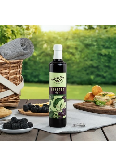 Karadut Özü Net 700 Gr Koruyucu Katkı Maddesi İçermez