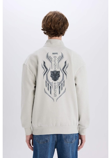 DeFacto Marvel Boxy Fit Dik Yaka Fermuarlı Sırt Baskılı Sweatshirt D6771AX25SPGR503 DeFacto Marvel Boxy Fit Dik Yaka Fermuarlı Sırt Baskılı Sweatshirt D6771AX25SPGR503