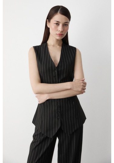 Siyah Çok Düğmeli Çizgili Premium Takım Siyah