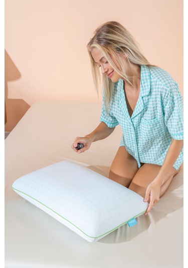 Aroma Terapi Okaliptüs Visco Yastık Ve Yastık Spreyi Beyaz