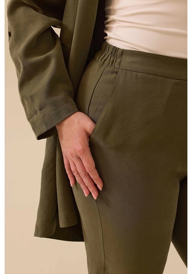 Galaxi Kadın Büyük Beden Beli Yarım Lastikli Cepli Pantolon 4004 Haki Haki