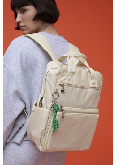 Unıted Colors Of Benetton Kadın Sırt Çantası Bnt 1465 Bej