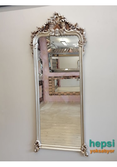 Vintage Madam Model Gümüş Renk Varaklı Boy Aynası Gümüş