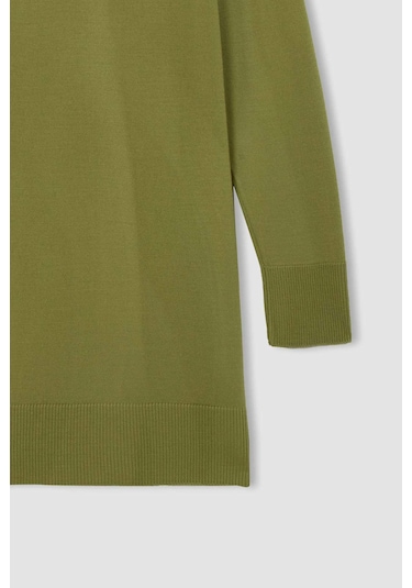 DeFacto Regular Fit Bisiklet Yaka Yırtmaçlı Basic Düz Triko Kazak Tunik H3431AZ24AUKH353 Haki