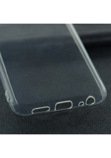 Tecno Spark 8c Kilif Seffaf Fit Silikon