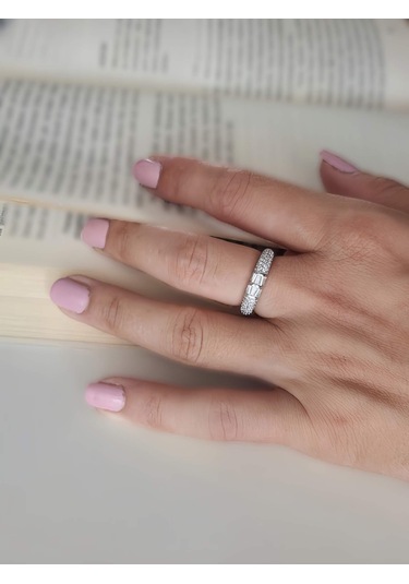Bombeli Zirkon Taşlı Ayarlanabilir Silver Gümüş Renkli Yüzük Silver