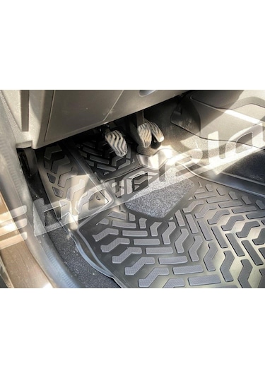 Duster Havuzlu Ithal 5D Paspas Kokusuz Kaucuk Sıyah Tam Uy...