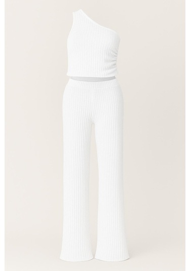 Tek Omuzlu & Gofre Dokulu İkili Takım Beyaz