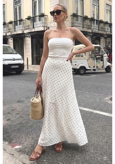 Madmext Beyaz Minimal Puantiye Desen Şifon Astarlı Etek Mg2821