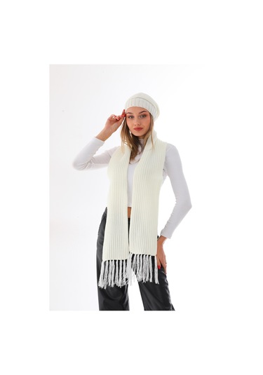 Kadın Selanik Örgü İpli Bere Atkı Takımı Ekru