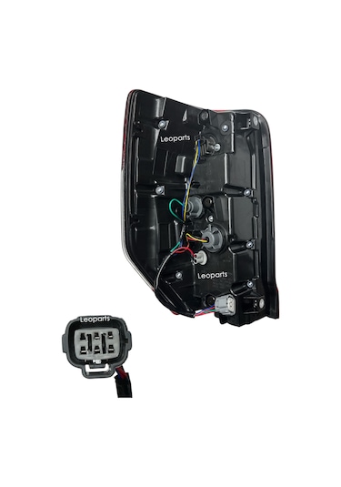 Leoparts Mitsubishi L200 Stop Lambası Sağ Ledsiz 2019-2021 8330b210