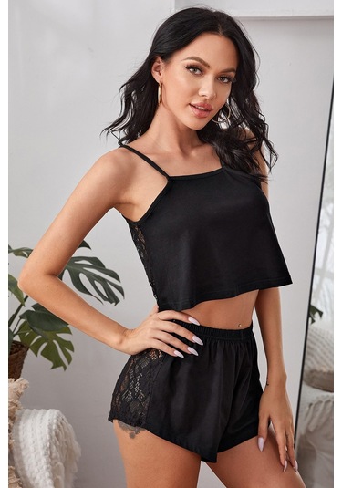 Kadın Siyah Arkası Komple Dantel Şortlu Gecelik Takım Siyah
