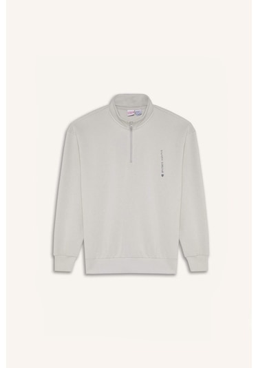 DeFacto Marvel Boxy Fit Dik Yaka Fermuarlı Sırt Baskılı Sweatshirt D6771AX25SPGR503 DeFacto Marvel Boxy Fit Dik Yaka Fermuarlı Sırt Baskılı Sweatshirt D6771AX25SPGR503