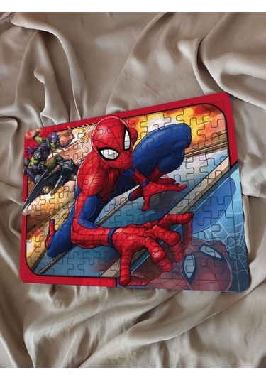 Çocuk Puzzle Ahşap Örümcek Adam3 108 Parça Mobilya