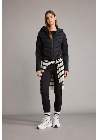 Defacto Rüzgar Geçirmez Regular Fit Kapüşonlu Fermuarlı Mont G8257ax25wnbk81 Siyah-bk81