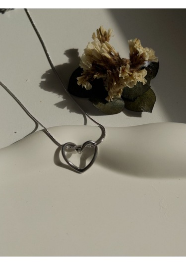 Çelik Kalp Figürlü Basic Kadın Kolye Gümüş Love Harmony - Silver Sevgililer Günü Hediyesi Gümüş