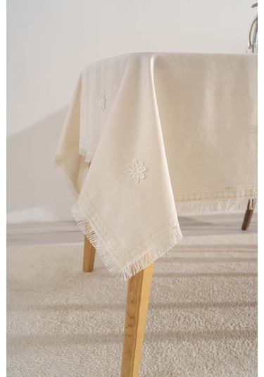 Silvio Krem Güpür Çiçekli Masa Örtüsü 160x220 Cm Krem